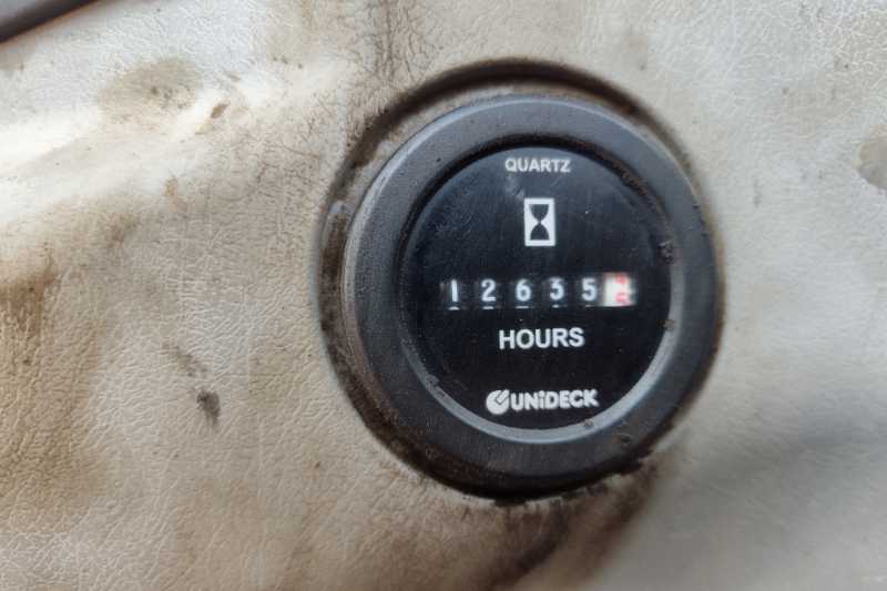 OmecoHub - Immagine NEW HOLLAND E245